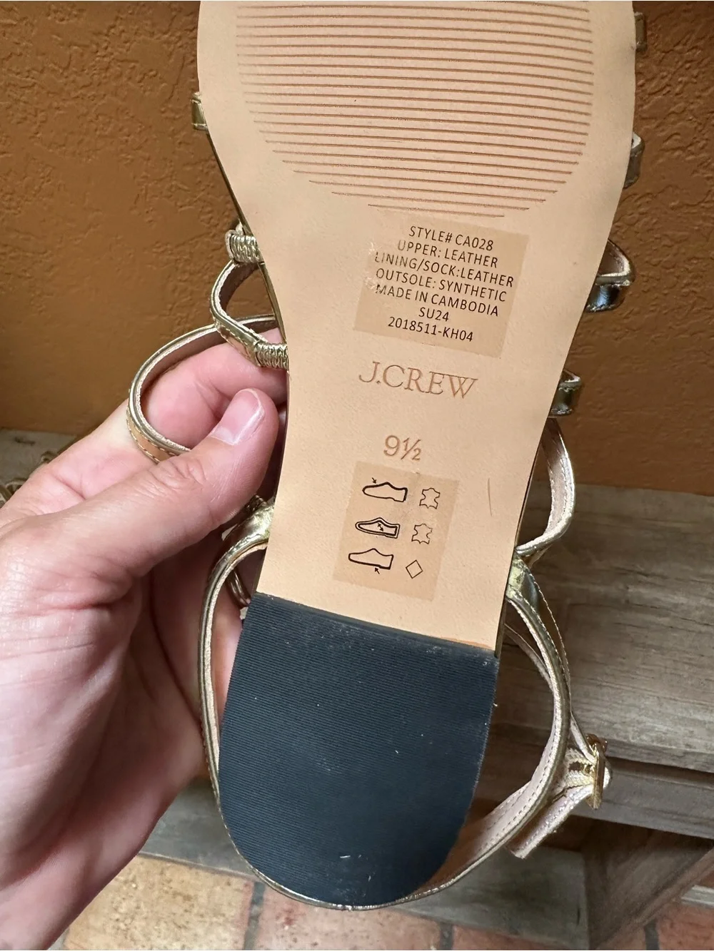 J.Crew New Cappy Strap Gold Sandals 9.5 NWOT - Picture 11 of 12